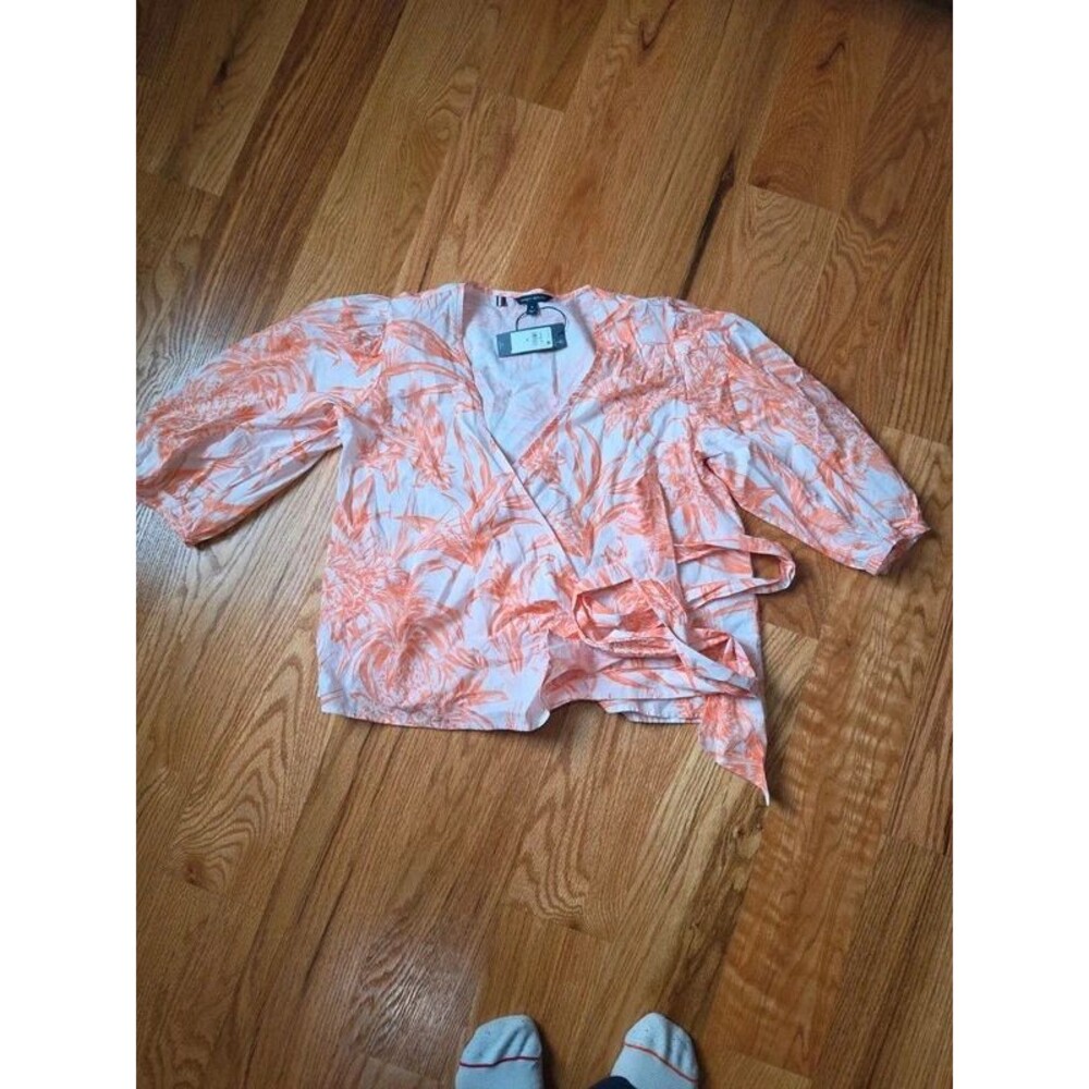 Tommy Hilfiger Women’s Wrap Blouse Size M Coral Tropical Print NWT